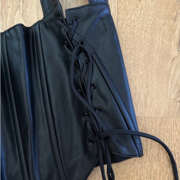 Rebel Flow - Faux Leather Side Lace Up Corset Style Top in Black - Picture 3 of 5